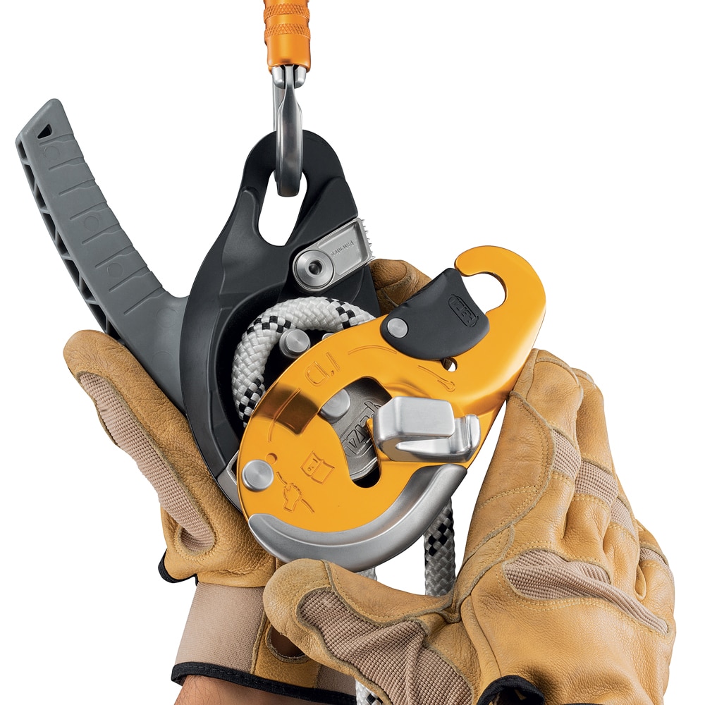 ID-EVAC-Petzl-flasque-ouverte ID-EVAC Petzl flasque ouverte