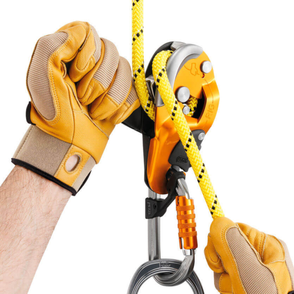 Comment utiliser descendeur auto-freinant Rig Petzl